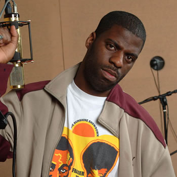 http://www.marclamonthill.com/mlhblog/wp-content/uploads/2007/05/rhymefest_full.jpg